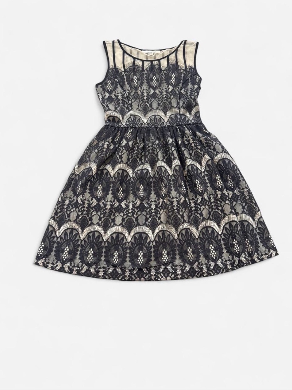 Vintage y2k Vero Mode Classic black lace dress